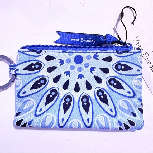 Vera Bradley Blue Star Medallion ID wallet - Picture 1 of 4